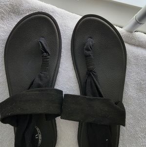 Sanuk Yoga Slings